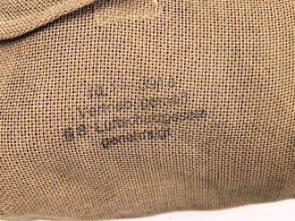 Volksgasmaske VM 40 in Tragetasche, guter Gesamtzustand