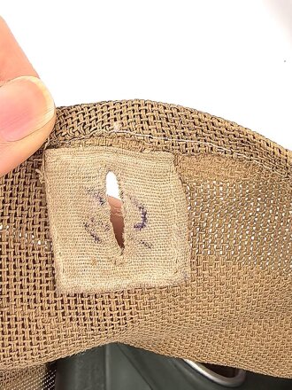 Volksgasmaske VM 40 in Tragetasche, guter Gesamtzustand