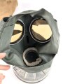 Volksgasmaske VM 40 in Tragetasche, guter Gesamtzustand
