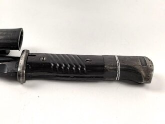 Seitengewehr M84/98 für k98 der Wehrmacht. Getragenes Stück, auf der Klinge Farbflecken ?