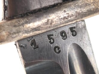 Seitengewehr M84/98 für k98 der Wehrmacht. Getragenes Stück, auf der Klinge Farbflecken ?