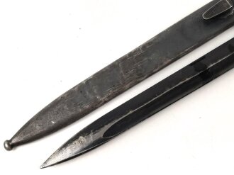 Seitengewehr M84/98 für k98 der Wehrmacht. Getragenes Stück, auf der Klinge Farbflecken ?