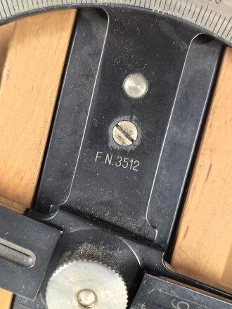 Kriegsmarine, Peilscheibe 20cm Durchmesser . Sehr guter Zustand, in zugehörigem Transportbehälter