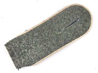 Heer, einzelne Schulterklappe für Mannschaften der Infanterie, Länge etwa 10cm
