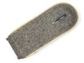 Heer, einzelne Schulterklappe für Mannschaften der Infanterie, Länge etwa 11cm