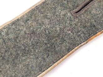 Heer, einzelne Schulterklappe für Mannschaften der Infanterie, Länge etwa 10,5cm