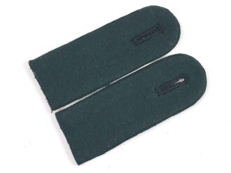 Heer, Paar Schulterklappen für Mannschaften im Infanterie Regiment 104, Länge 12,5cm
