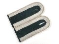 Heer, Paar Schulterklappen für einen Unteroffizier der Infanterie, Länge etwa 11cm