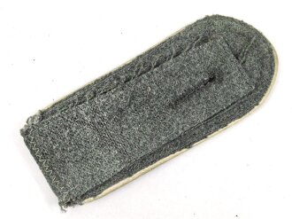 Heer, einzelne Schulterklappe für einen Unteroffizier der Infanterie, Länge etwa 11,5cm