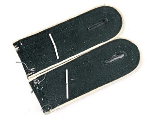 Heer, Paar Schulterklappen für einen Feldwebel der Infanterie, Länge etwa 11,5cm