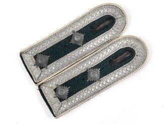 Heer, Paar Schulterklappen für einen Feldwebel der Infanterie, Länge etwa 10,5cm