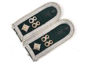 Heer, Paar Schulterklappen für einen Feldwebel im Infanterie Regiment 88, Länge 11cm