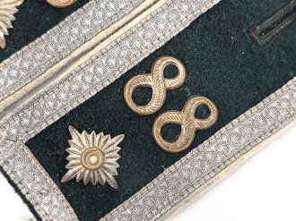 Heer, Paar Schulterklappen für einen Feldwebel im Infanterie Regiment 88, Länge 11cm