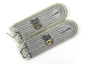 Heer, Paar Schulterklappen für einen Leutnant im Infanterie Regiment 36, Länge etwa 10cm
