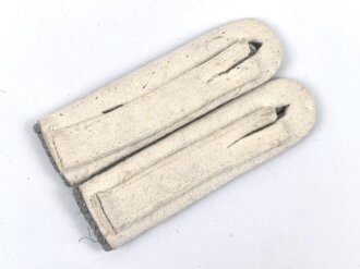 Heer, Paar Schulterklappen für einen Leutnant im Infanterie Regiment 79, Länge etwa 11,5cm