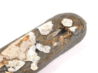 Einzelne  Schulterklappe für einen Oberleutnant im Infanterieregiment 15, Länge etwa 10cm