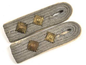Heer, Paar  Schulterstücke  für einen Hauptmann der Infanterie,  Länge etwa 11cm