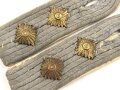 Heer, Paar  Schulterstücke  für einen Hauptmann der Infanterie,  Länge etwa 11cm