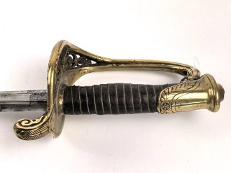 Frankreich, Säbel für Offiziere der Infanterie Modell 1845. Datiert 1915 , Scheide fehlt