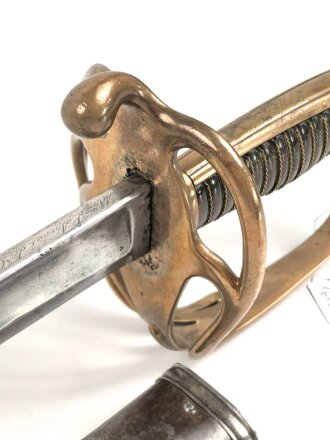 Frankreich, Säbel für Offiziere der Infanterie Modell 1882. Datiert 1883, getragenes Stück