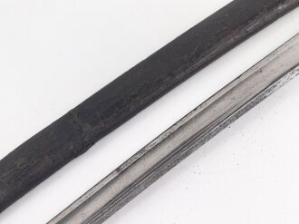 Frankreich, Säbel mit Lederscheide, diese zum Teil mit älterer Reparatur. Hersteller Klingenthal