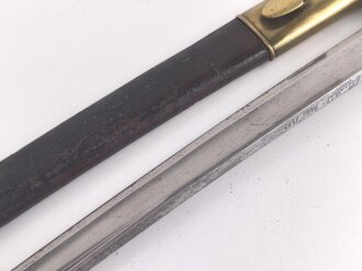 Frankreich, Säbel mit Lederscheide, diese zum Teil mit älterer Reparatur. Hersteller Klingenthal