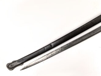 Bayern, Säbel für Infanterie Offiziere Modell 1855.  Scheide gereinigt und Original lackiert, die Klinge mit schwacher, doppelseitiger Ätzung leicht narbig.