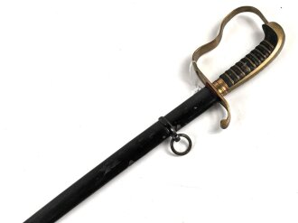 Bayern, Säbel für Infanterie Offiziere Modell 1855.  Scheide alt überlackiert, Klinge von WKC leicht angeschliffen. Doppelseitige Ätzung " In treue Fest"