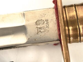 Bayern, Säbel für Infanterie Offiziere Modell 1855.  Scheide alt überlackiert, Klinge von WKC leicht angeschliffen. Doppelseitige Ätzung " In treue Fest"