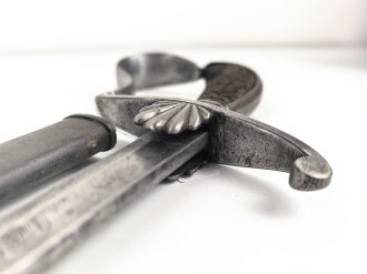 Bayern, Bürgerwehrsäbel um 1860. Gereinigtes Stück, die Klinge mit Gravur " Eisenhauer" " Christian Block in München" sowie gekrönter Chiffre.