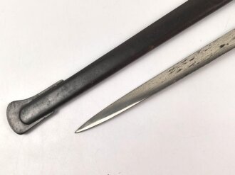 Preußen, Kavallerie Degen KD89 für einen Angehörigen im " Husaren Regiment No. 16"  Doppelseitig Geäzte Klinge, Klingenschraube anscheinend verkantet eingedreht, Griff wackelt