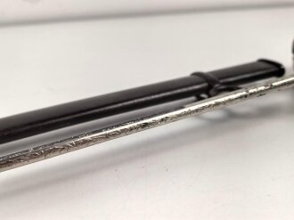 Preußen, Kavallerie Degen KD89 für einen Angehörigen im " Husaren Regiment No. 16"  Doppelseitig Geäzte Klinge, Klingenschraube anscheinend verkantet eingedreht, Griff wackelt