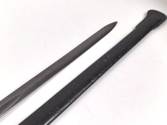 Preußen, Kavallerie Degen KD89 für einen Angehörigen im " Husaren Regiment No. 7"  Doppelseitig Geäzte Klinge, die Scheide original lackiert. Das Griffstück mit Reparaturstelle