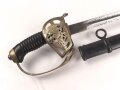 Preußen, Kavallerie Degen KD89 für einen Angehörigen im " Husaren Regiment No. 7"  Doppelseitig Geäzte Klinge, die Scheide original lackiert. Das Griffstück mit Reparaturstelle