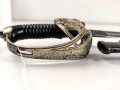 Preußen, Kavallerie Degen KD89 für einen Angehörigen im " Husaren Regiment No. 7"  Doppelseitig Geäzte Klinge, die Scheide original lackiert. Das Griffstück mit Reparaturstelle