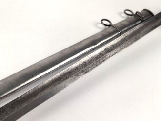 Preußen, Kavallerie Degen KD89 . Gereinigtes Stück , die doppelseitig geätzte Klinge verputzt