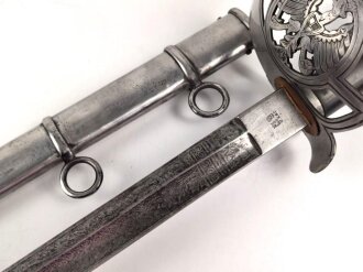 Preußen, Kavallerie Degen KD89 . Gereinigtes Stück , die doppelseitig geätzte Klinge verputzt