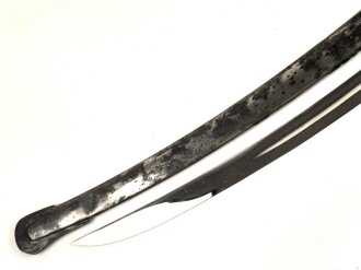 Bayern, Artillerie Extrasäbel für Mannschaften. Tolle Klinge von WK u. C. mit beidseitiger, gebäuter Klingenätzung " Zur Erinnerung an meine Dienstzeit Kgl. Bayr. 10. Feld Artillerie Reg. " Ansonsten eher bescheidener Zustand, gereinigt