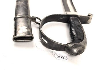 Bayern, Artillerie Extrasäbel für Mannschaften. Tolle Klinge von WK u. C. mit beidseitiger, gebäuter Klingenätzung " Zur Erinnerung an meine Dienstzeit Kgl. Bayr. 10. Feld Artillerie Reg. " Ansonsten eher bescheidener Zustand, gereinigt