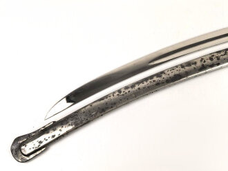 Bayern, Artillerie Extrasäbel für Mannschaften. Tolle Klinge von WK u. C. mit beidseitiger, gebäuter Klingenätzung " Zur Erinnerung an meine Dienstzeit Kgl. Bayr. 10. Feld Artillerie Reg. " Ansonsten eher bescheidener Zustand, gereinigt