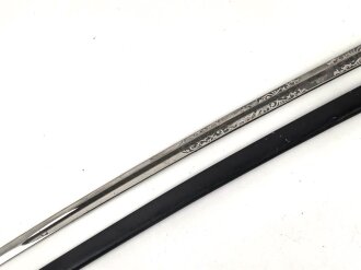 Hessen, Säbel für Infanterie Offiziere. Sauibere Klinge von Eickhorn Solingen mit beidseitiger Ätzung . Die Scheide neuzeitlich lackiert, sonst guter Gesamtzustand