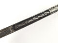 Preußen,  Kavallerie Säbel Modell 1852/ 79. Kammergestempeltes Stück mit beidseitiger Klingenätzung " Kurhess. Train Bataillon Nr.11" . Gefäß und Scheide gereinigt, leicht narbig, die Scheide neuzeitlich lackiert