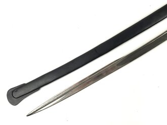 Preußen,  Kavallerie Säbel Modell 1952/ 79. Eigentumstück mit Pfeife, sogenannter "Feldwebelsäbel" Gereinigtes Stück, die Scheide neuzeitlich lackiert