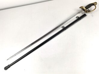 Preußen,  Pallasch für Kürassiere, Doppelseitig geätzte Klinge, die Scheide vermutlich neuzeitlich lackiert. Guter Gesamtzustand