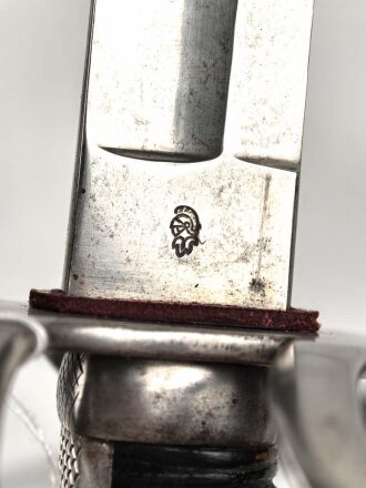 Bayern, Säbel für einen Angehörigen der Kavallerie. Eigentumstück in gutem Zustand mit beidseitiger Klingenätzung " In treue Fest"