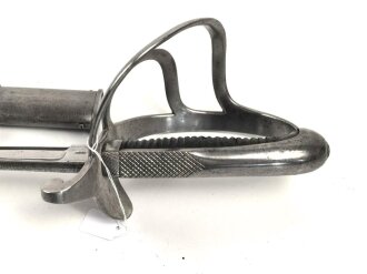 Bayern, Säbel für einen Angehörigen der Kavallerie. Eigentumstück in gutem Zustand mit beidseitiger Klingenätzung " In treue Fest"