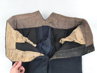 Kaiserreich, dunkelblaue Hose für berittene . Eigentumstück in Offiziersqualität. Getragen, ungereinigt