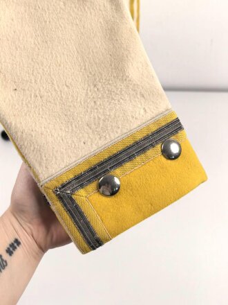 Preußen, Koller für Mannsxhaften im Kürassier Regiment "von Seydlitz" Nr. 7. Kammermäßiges Eigentumstück in gutem Gesamtzustand