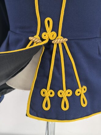 Preußen, Attila für Mannschaften im Husaren Regiment " König Wilhelm I." Nr. 7. farbfrisches Eigentumstück in gutem Gesamtzustand