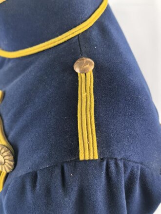 Preußen, Attila für Mannschaften im Husaren Regiment " König Wilhelm I." Nr. 7. farbfrisches Eigentumstück in gutem Gesamtzustand